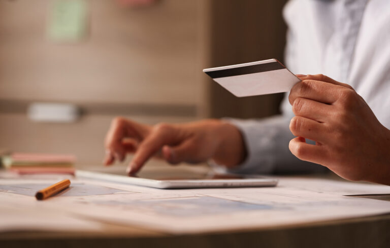 Má utilização do cartão corporativo: como prevenir riscos e melhorar a gestão de despesas